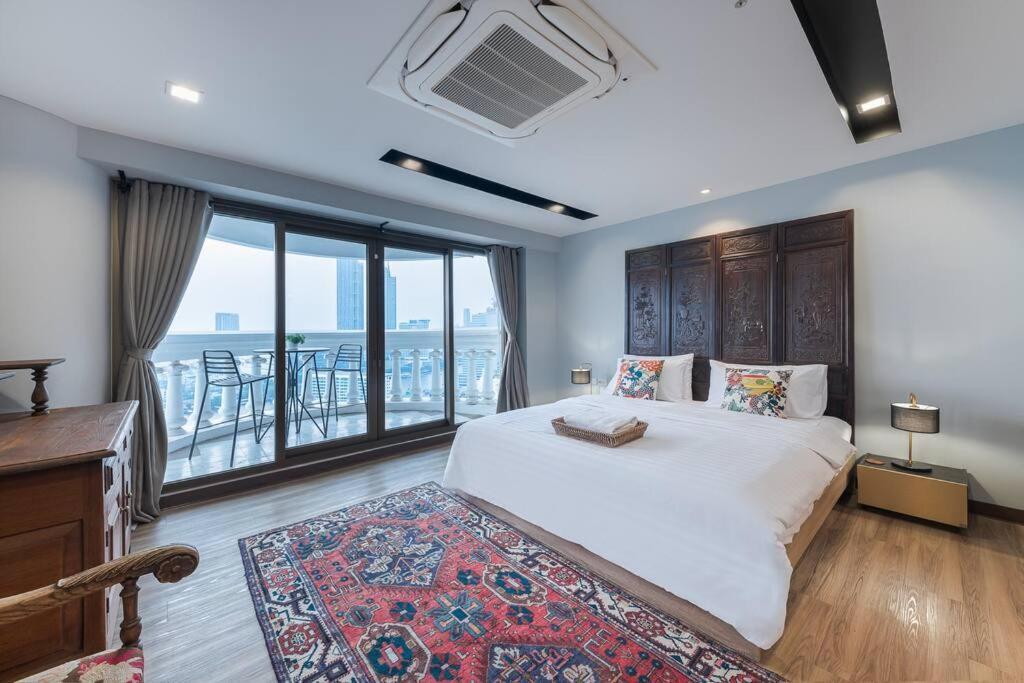 Central Bangkok, 5 Stars River View & Characteristic Decor Esterno foto