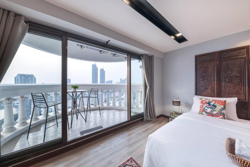 Central Bangkok, 5 Stars River View & Characteristic Decor Esterno foto