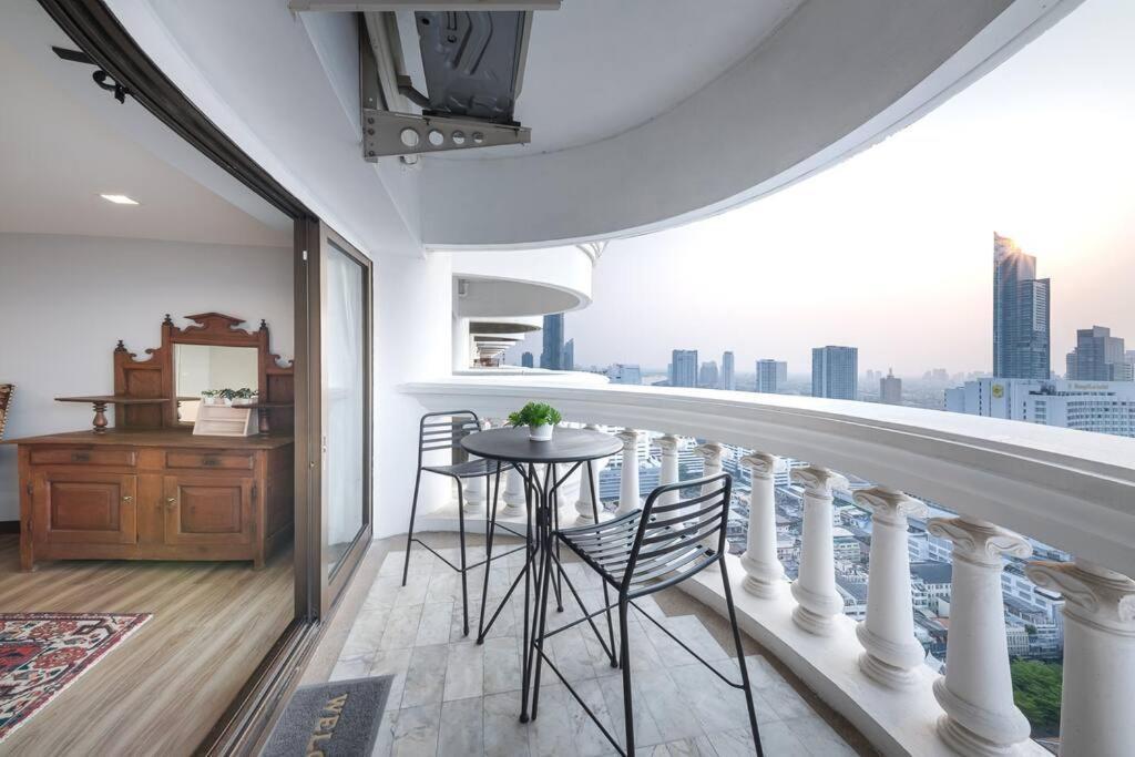 Central Bangkok, 5 Stars River View & Characteristic Decor Esterno foto