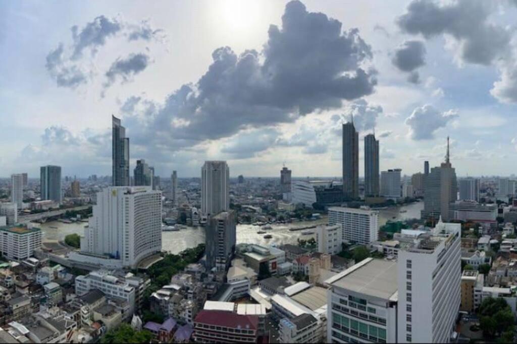Central Bangkok, 5 Stars River View & Characteristic Decor Esterno foto